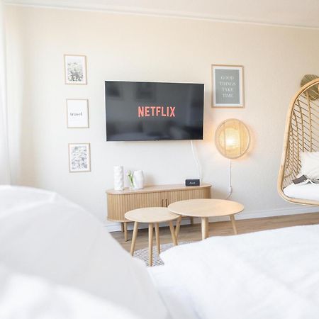 Wolfsburg Innenstadt - Happyhome - Direkt In Der Porschestrasse, 5 Personen & Kind, 3 Zimmer Exterior foto