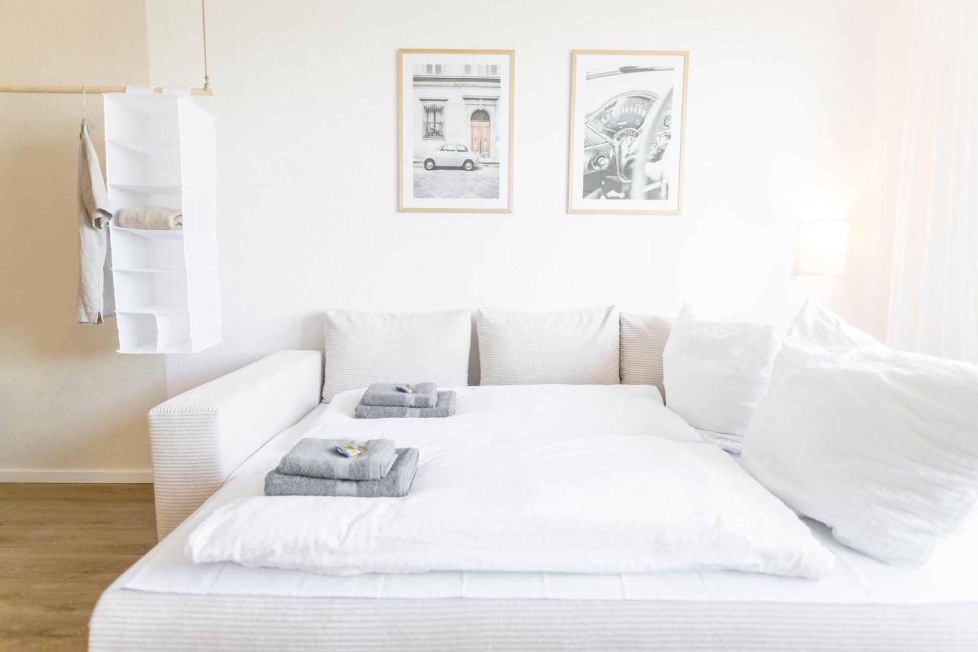 Wolfsburg Innenstadt - Happyhome - Direkt In Der Porschestrasse, 5 Personen & Kind, 3 Zimmer Exterior foto